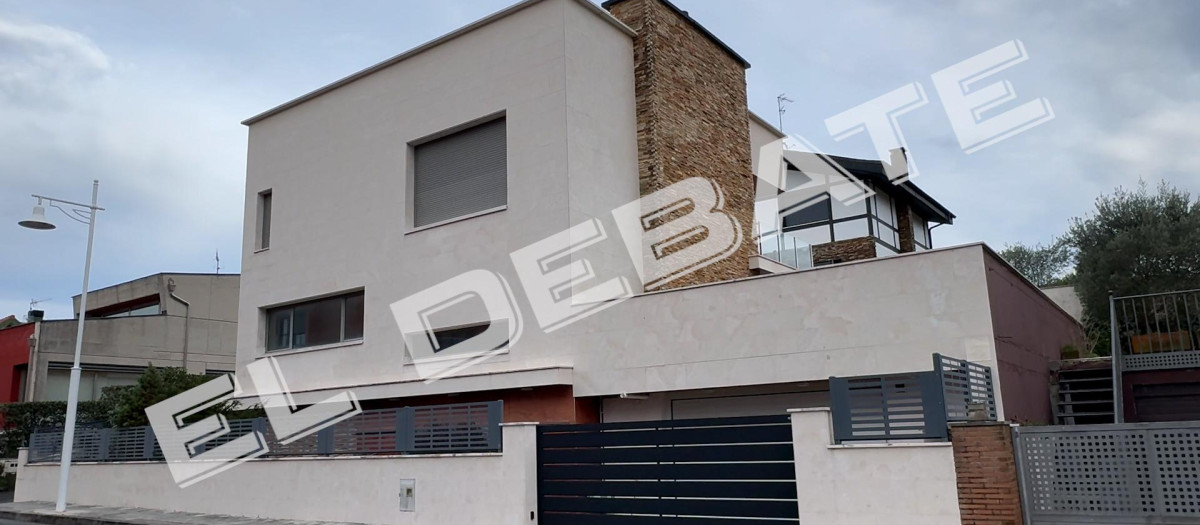 Chalet del cuñado de Patxi López comprado con fajos de billetes que ha legalizado un ayuntamiento del PSOE