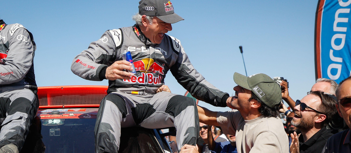 Pilot Carlos Sainz and Carlos Sainz JR during the Final Podium of the Dakar 2024 on January 19, 2024 in Yanbu, Saudi Arabia.