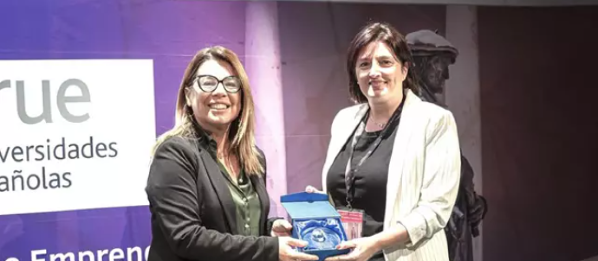 Entrega del reconocimiento
