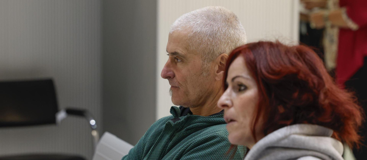 Los etarras 'Txapote' y 'Amaia', durante el juicio por el asesinato del concejal del PP en Zarauz, Manuel Zamarreño