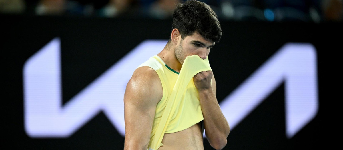 Alcaraz cayó ante Zverev en los cuartos de final de Australia