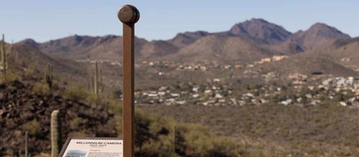 La Millenium Camera, instalada en una colina cerca de Tucson (Arizona)