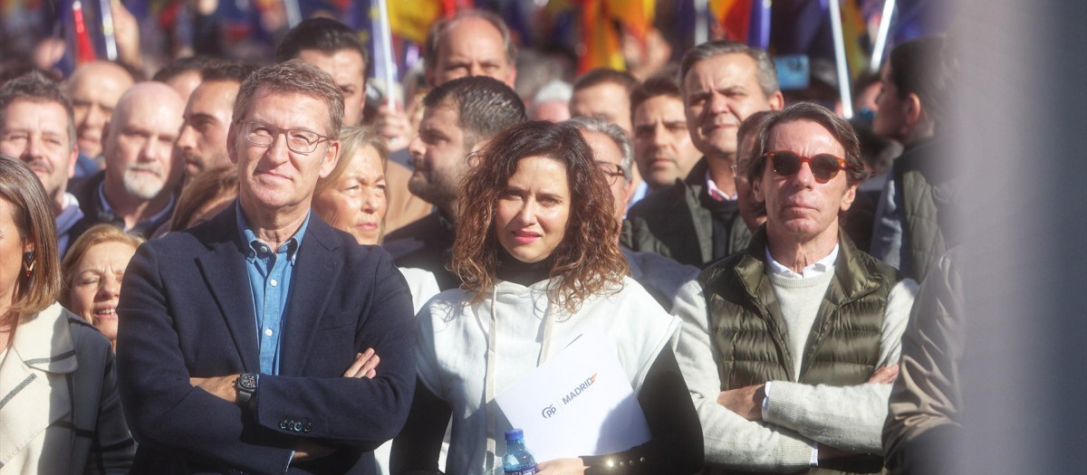 Alberto Núñez Feijóo, Isabel Díaz Ayuso y José María Aznar
