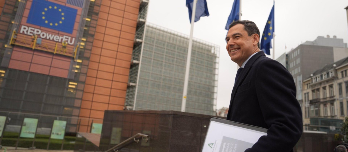 El PP europeo propondrá a Juanma Moreno como presidente del Comité de ...