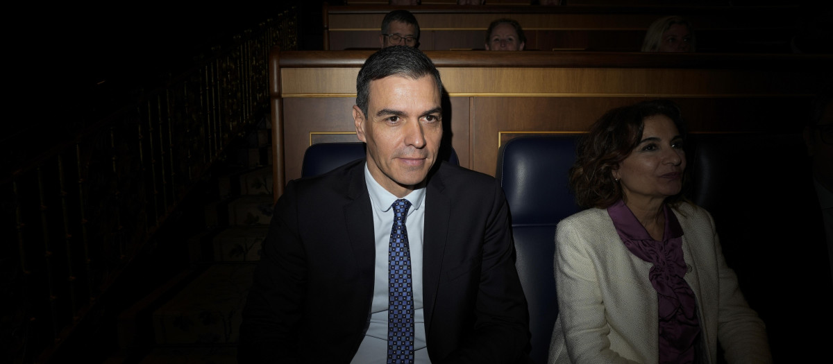 Pedro Sánchez, durante la votación de este martes en el Congreso