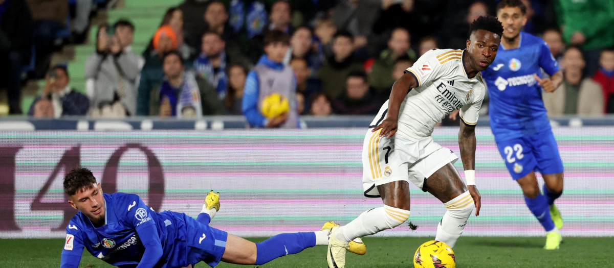 Vinicius en el partido Getafe - Real Madrid de Liga