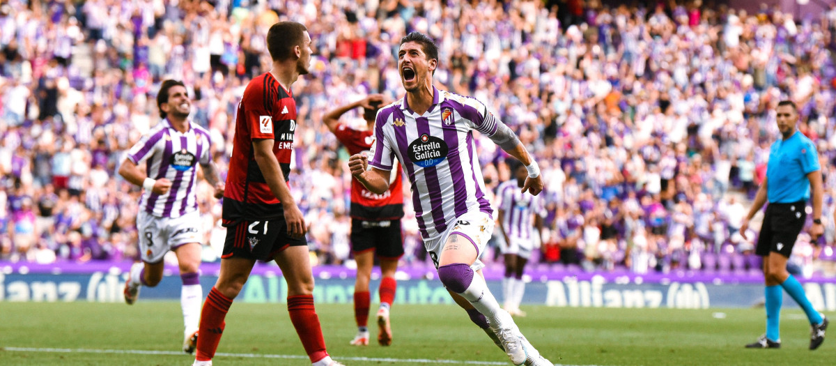 Sergio Escudero, futbolista del Real Valladolid, en un partido de esta temporada