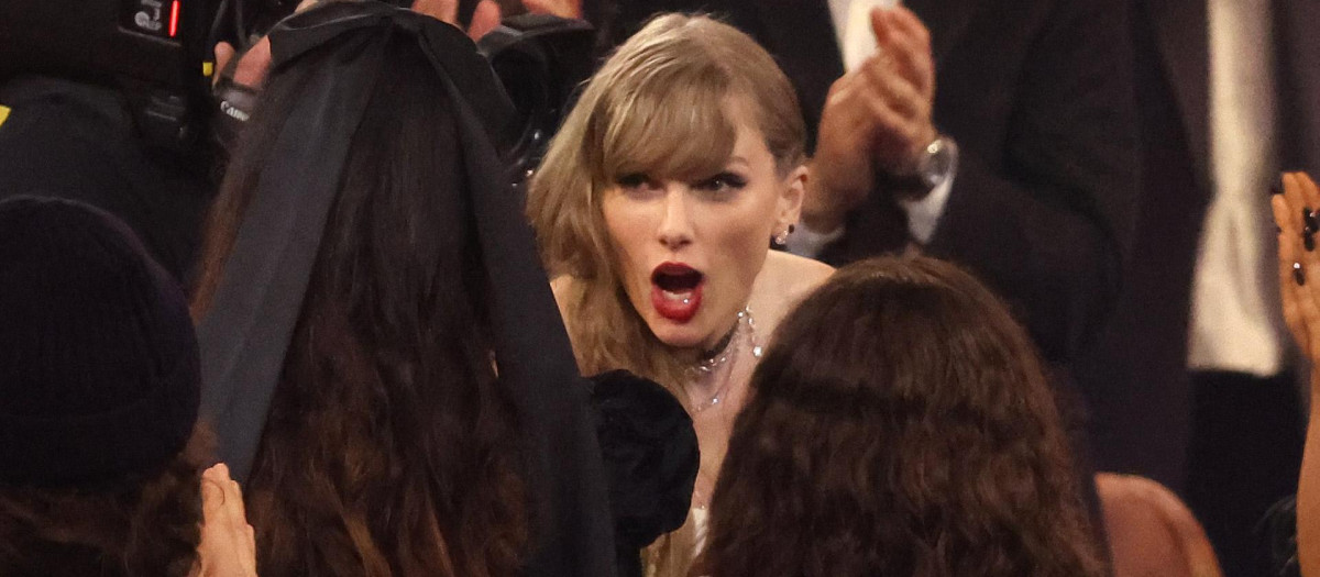 Taylor Swift en la reciente ceremonia de los Grammy, donde resultó gran triunfadora