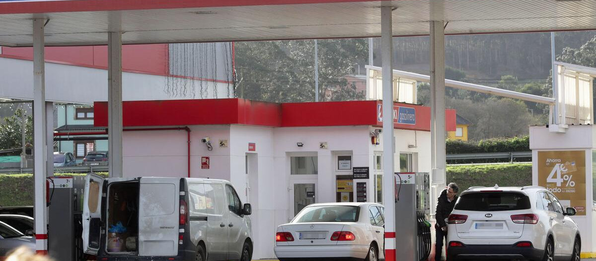 Los coches de combustible nos acompañarán aún muchos años