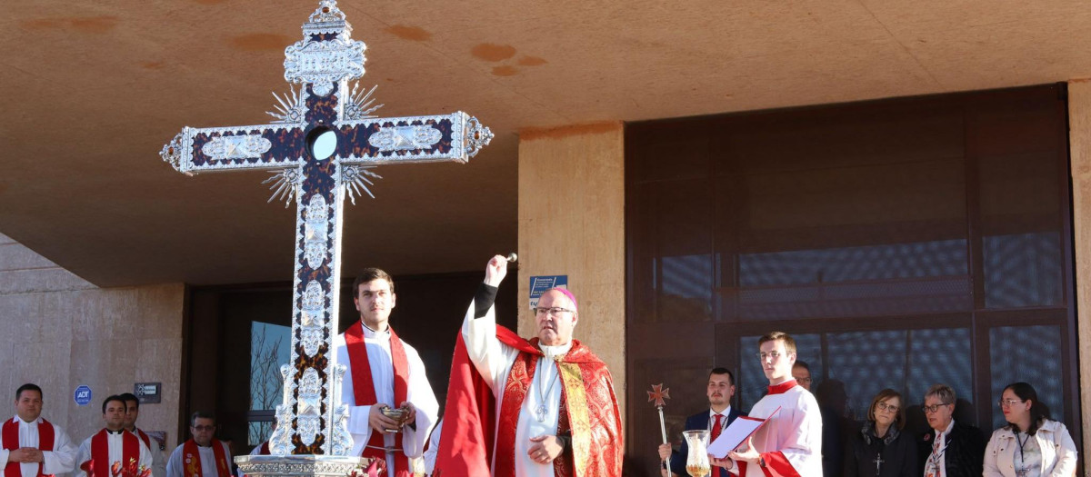 Francisco Cerro, en la ceremonia de recepción de la reliquia