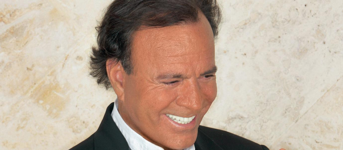 Julio Iglesias ha alcanzado un acuerdo con Netflix para producir una serie sobre su vida