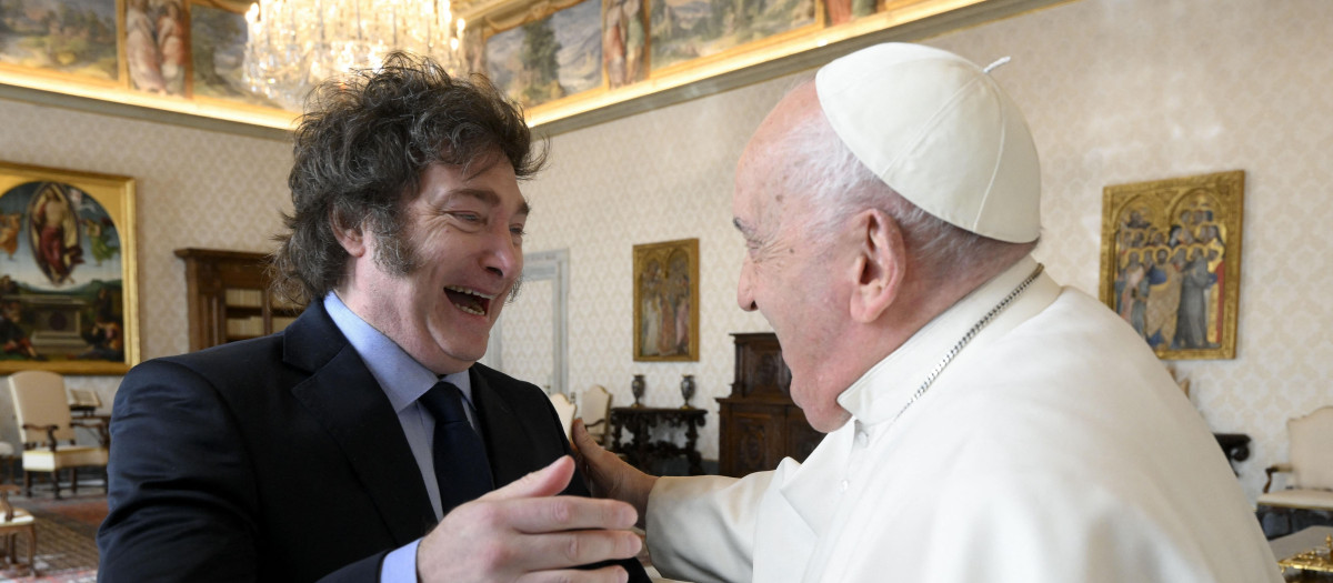 El Papa Francisco ha recibido este lunes a Milei en el Vaticano