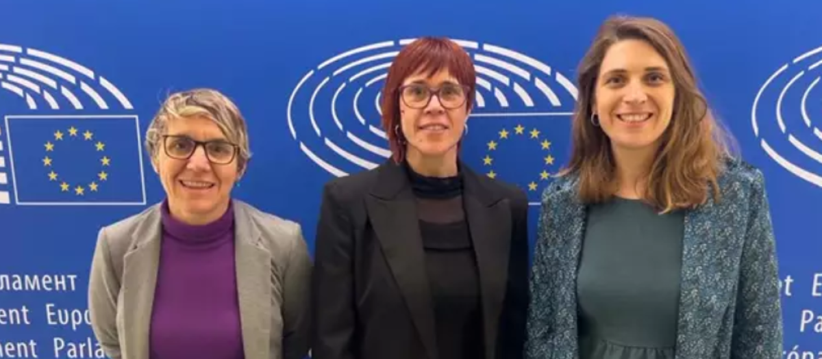 Robles, Micó y Espinosa, la delegación de Compromís en Bruselas en contra de la ampliación del Puerto de Valencia