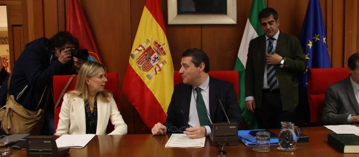 El Pleno aprueba la subida de la tasa de basura con críticas de la ...