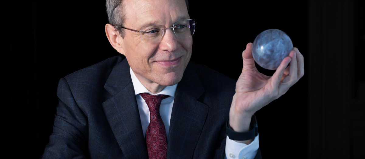 El astrofísico Avi Loeb