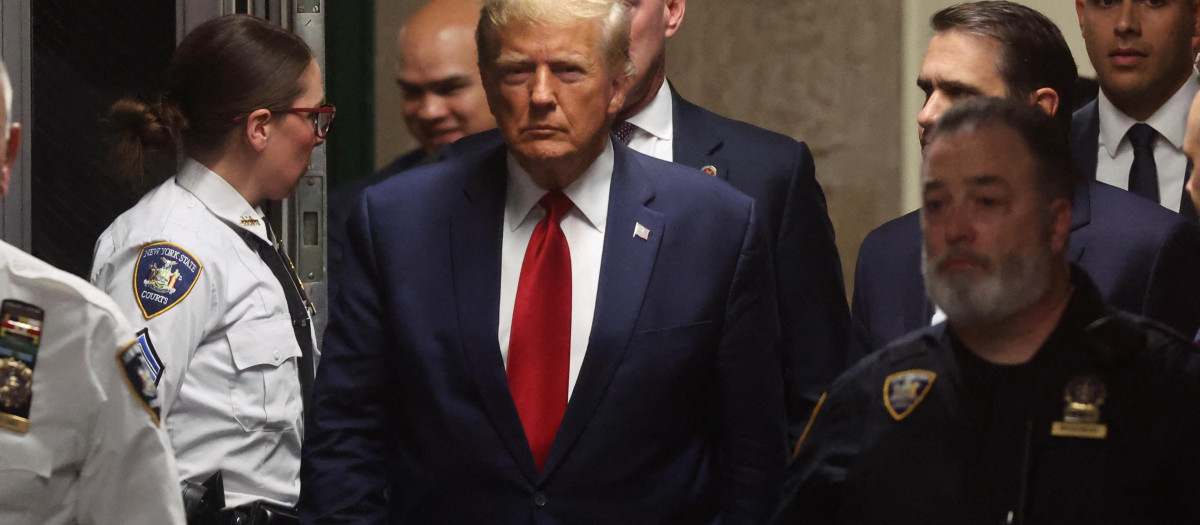 El expresidente Donald Trump llegando a un tribunal de Nueva York