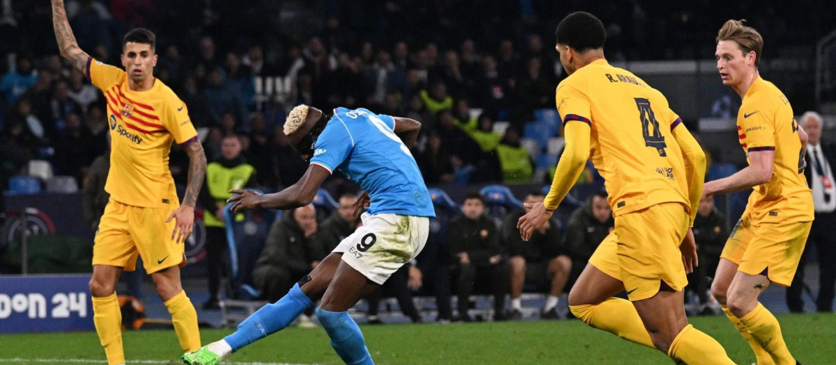 El Barcelona ha sido incapaz de ganar al Nápoles en la ida de octavos de Champions