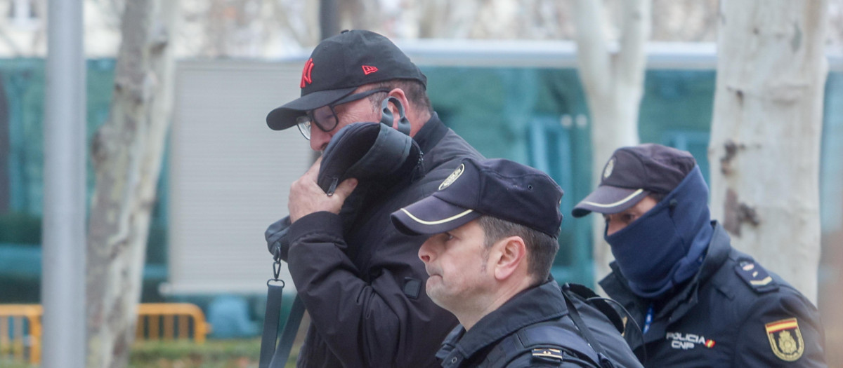 Koldo García, asesor de José Luis Ábalos, saliendo de la Audiencia Nacional