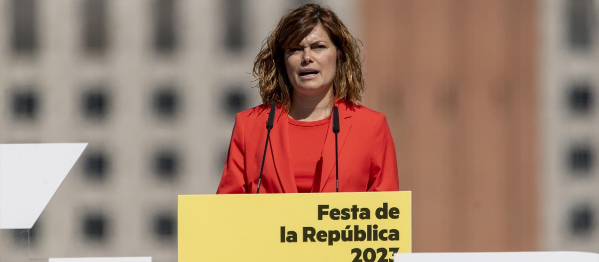 La concejal de ERC en el Ayuntamiento de Barcelona, Elisenda Alamany, participa en la Fiesta de la Republica de ERC, en la plaza Carles Buïgas, a 15 de abril, de 2023, en Barcelona, Cataluña, (España). Durante este acto intervendrá además el presidente de la Generalitat Pere Aragonès, Oriol Junqueras, Marta Rovira, Marta Vilalta, Ernest Maragall, Gabriel Rufián y Elisenda Alamany.
15 ABRIL 2023;CATALUNYA;POLÍTICA;REPÚBLICA
Lorena Sopêna / Europa Press
(Foto de ARCHIVO)
15/4/2023