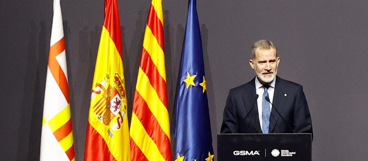 Don Felipe, durante la cena inaugural del Mobile World Congress en Barcelona