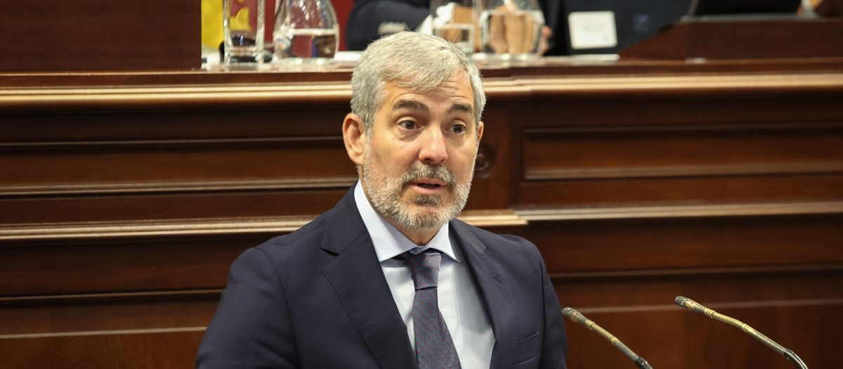 El nuevo presidente del Gobierno de Canarias, Fernando Clavijo, durante la segunda jornada del Pleno del debate