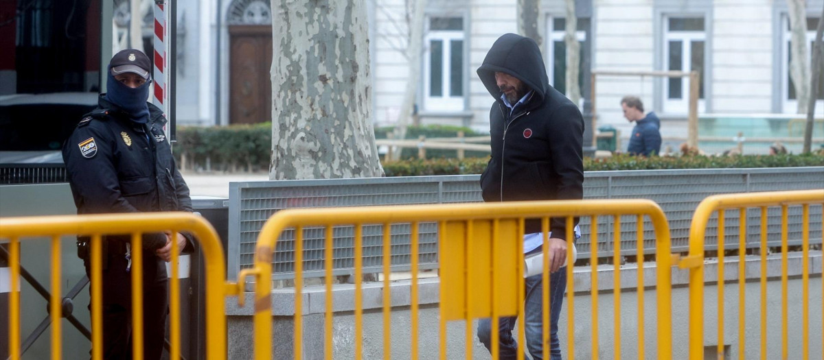 El presidente del Zamora CF, Víctor de Aldama, a su salida de la Audiencia Nacional