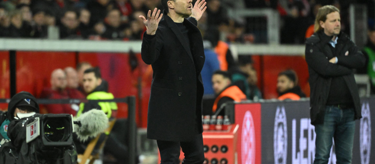 Xabi Alonso es el actual entrenador del Bayer Leverkusen