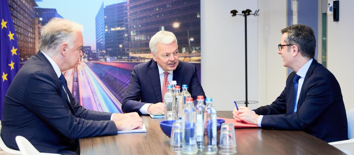 Pons y Bolaños se reunieron con la mediación del comisario Reynders en Bruselas el pasado día 19
