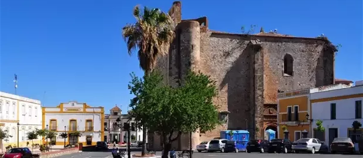 Iglesia de san Pedro de Almendral, Badajoz