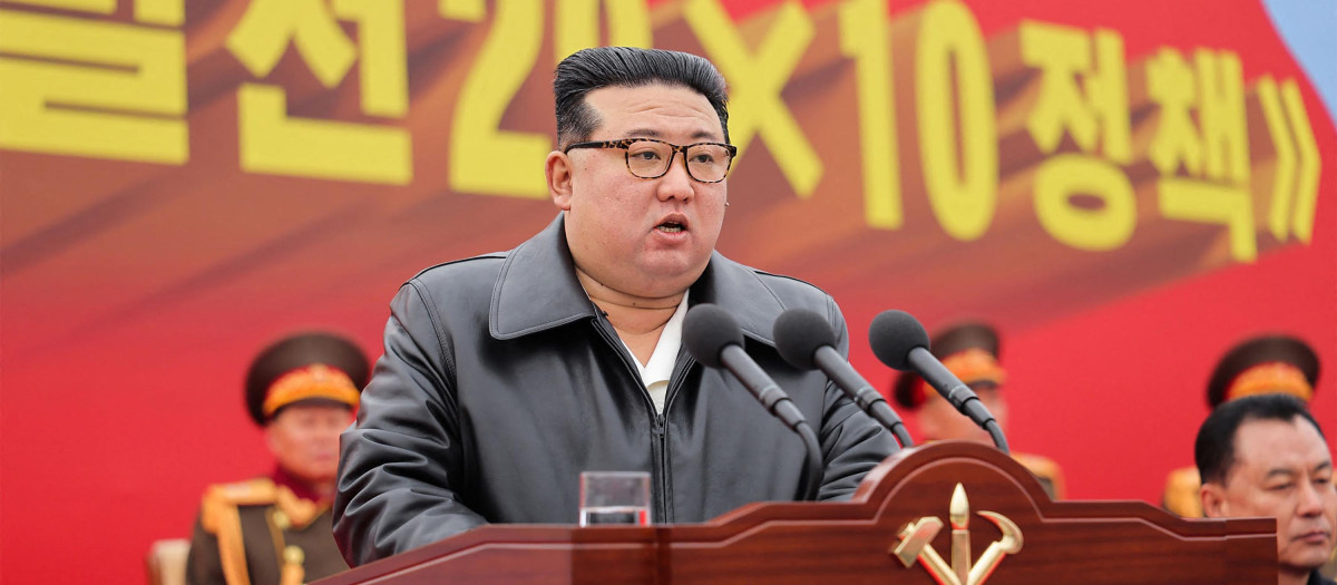 Kim Jong Un durante la inauguración de una fábrica en Corea del Norte