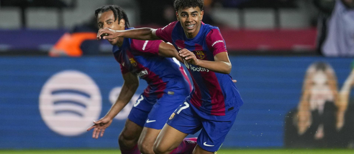 Lamine Yamal su cuarto gol de la temporada frente al Mallorca en Montjuic