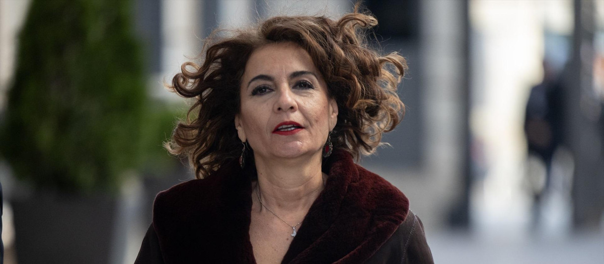 La vicepresidenta primera y ministra de Hacienda, María Jesús Montero