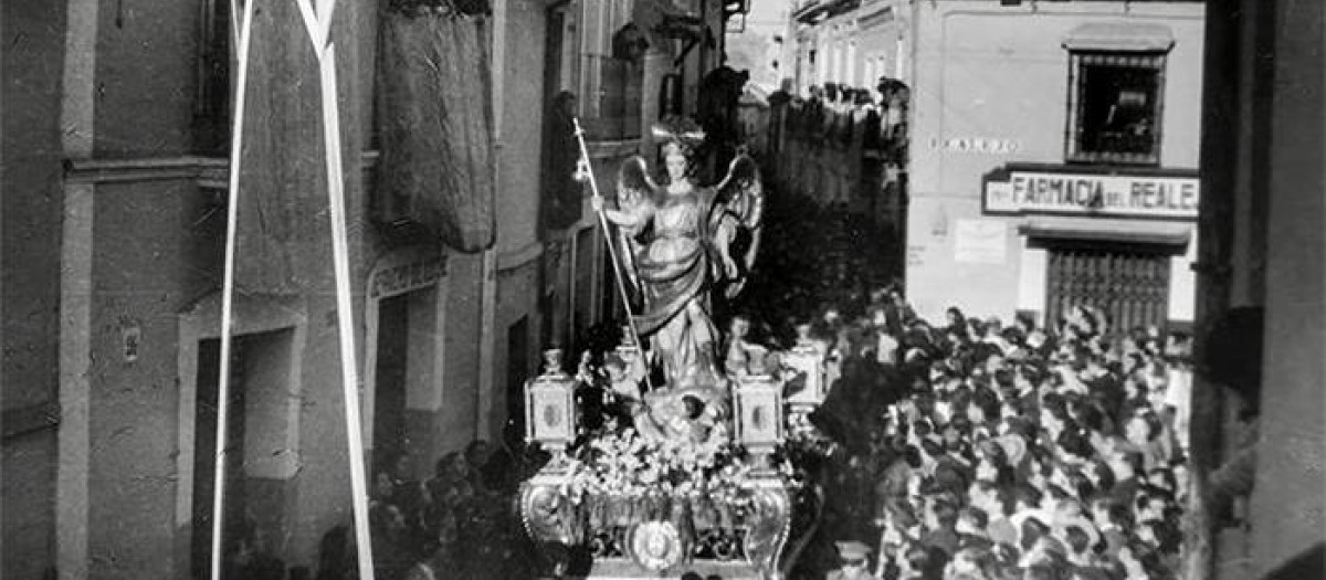 San Rafael, en la procesión de rogativas de 1944