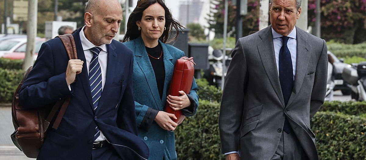 Eduardo Zaplana, a su llegada a la Ciudad de Justicio de Valencia el día del inicio del juicio por el caso Erial