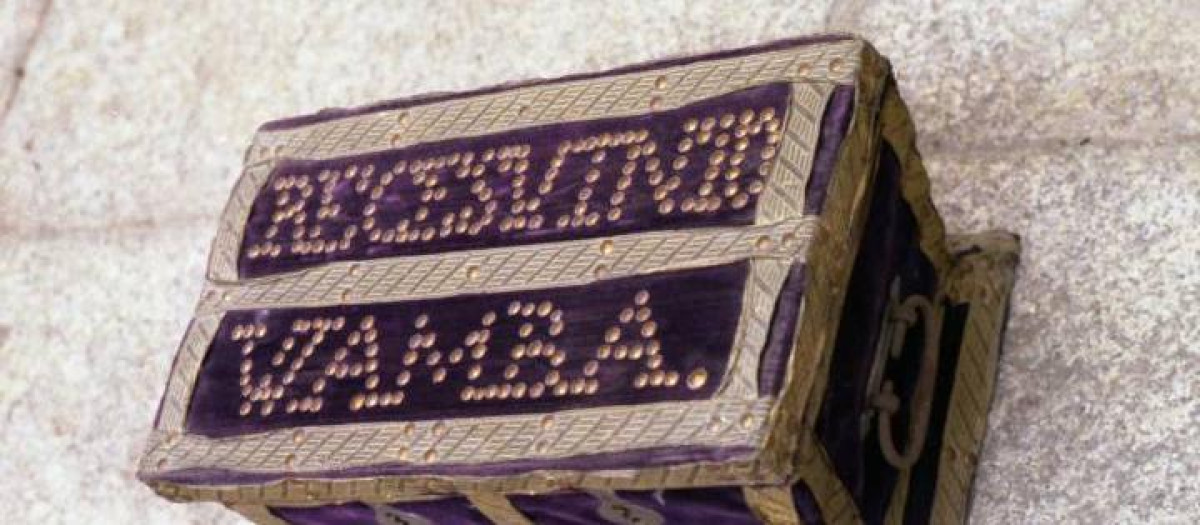 Arqueta con los restos de los Reyes Recesvinto y Wamba