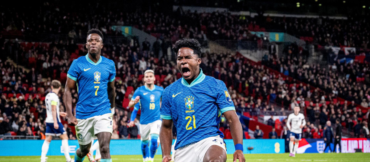 Endrick celebra con rabia el 0-1 que marcó en Wembley a Inglaterra