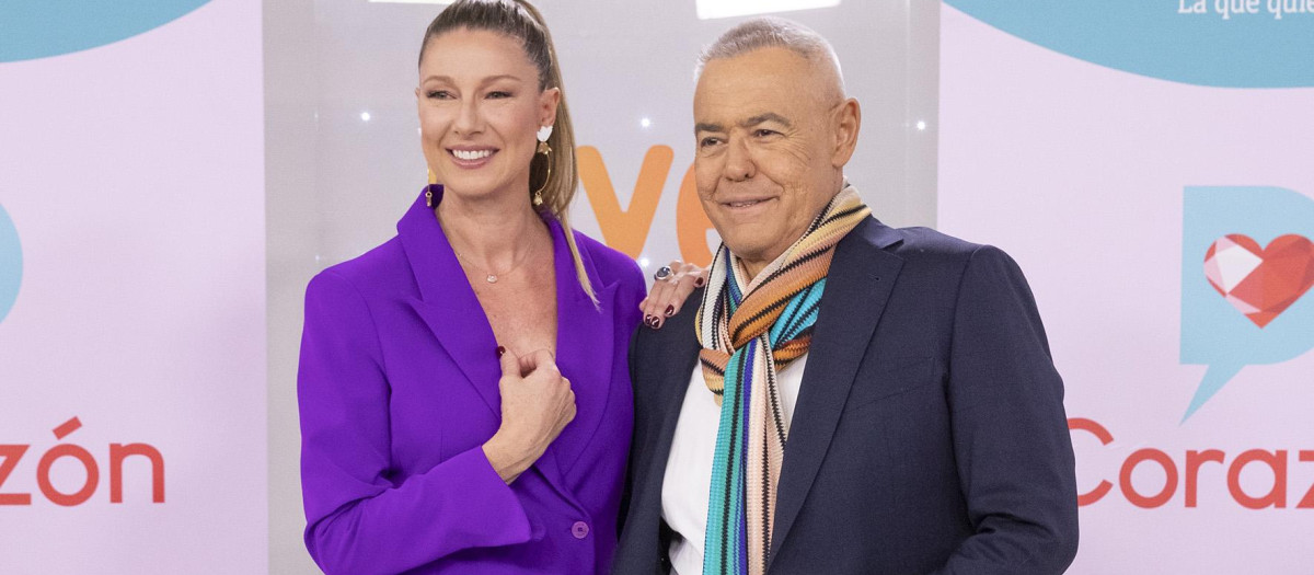 Anne Igartiburu y Jordi González, presentadores de D Corazón