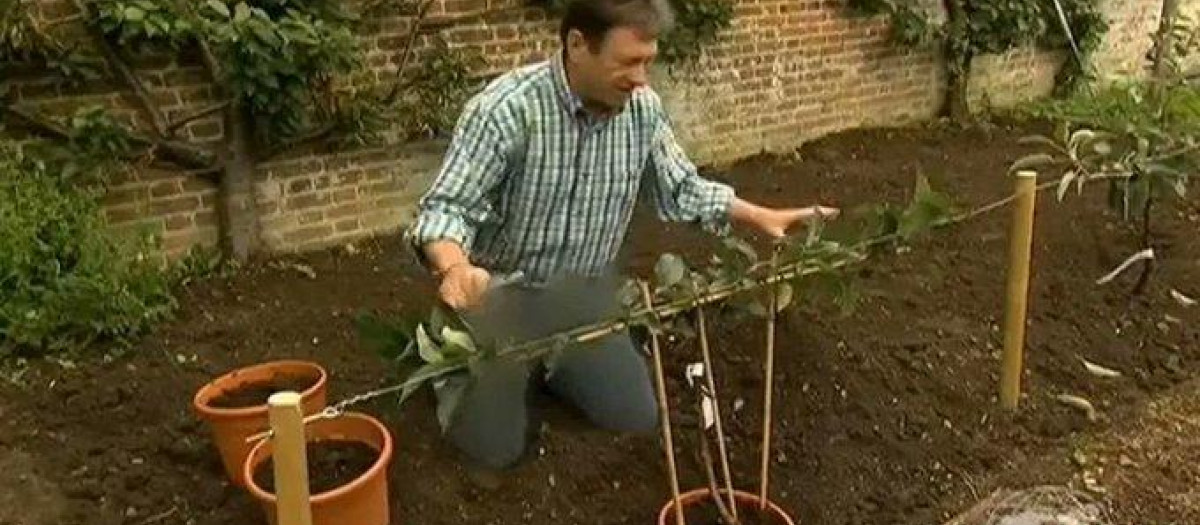 Imagen del programa de Alan Titchmarsh censurado por Corea del Norte