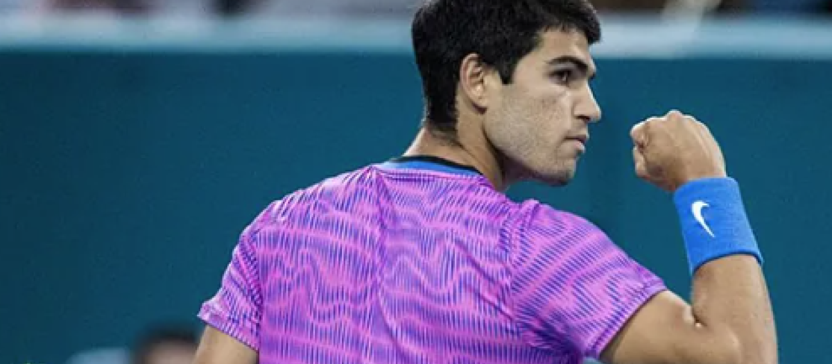 Carlos Alcaraz está en cuartos de final del Miami Open