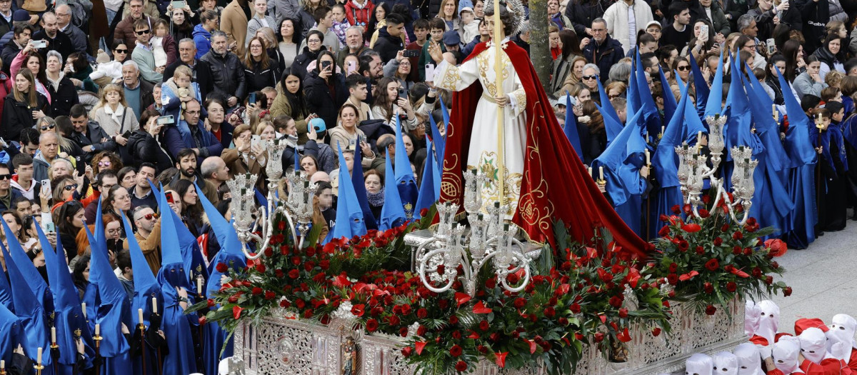 Procesión del Santo Encuentro en Ferrol durante la mañana del Viernes Santo