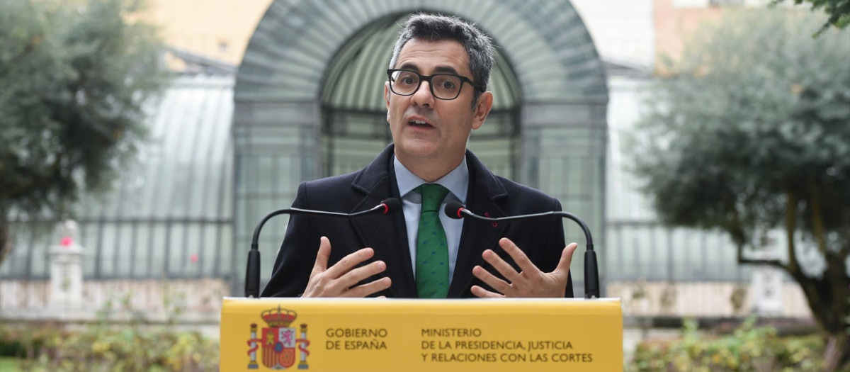 El ministro de la Presidencia, Relaciones con las Cortes y Justicia, Félix Bolaños, interviene durante su encuentro con representantes de la Asociación Profesional de la Magistratura (APM), en el Ministerio de la Presidencia, Relaciones con las Cortes y Justicia, a 17 de enero de 2024, en Madrid (España).
17 ENERO 2024;ENCUENTRO;REUNIÓN;APM;MAGISTRADOS;JUSTICIA
Gustavo Valiente / Europa Press
(Foto de ARCHIVO)
17/1/2024