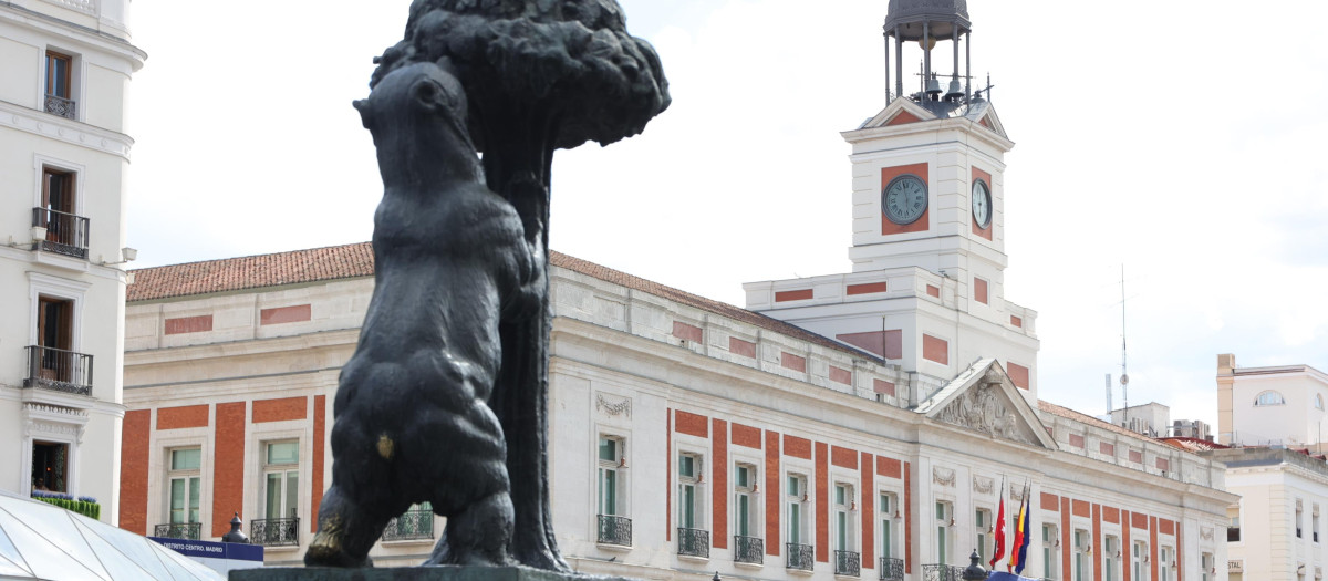 Fachada de la Real Casa de Correos
