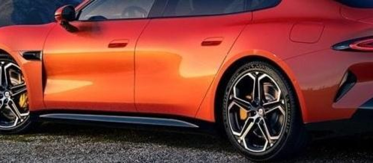 La estética del modelo es muy atractiva sobre el papel, falta verlo en persona