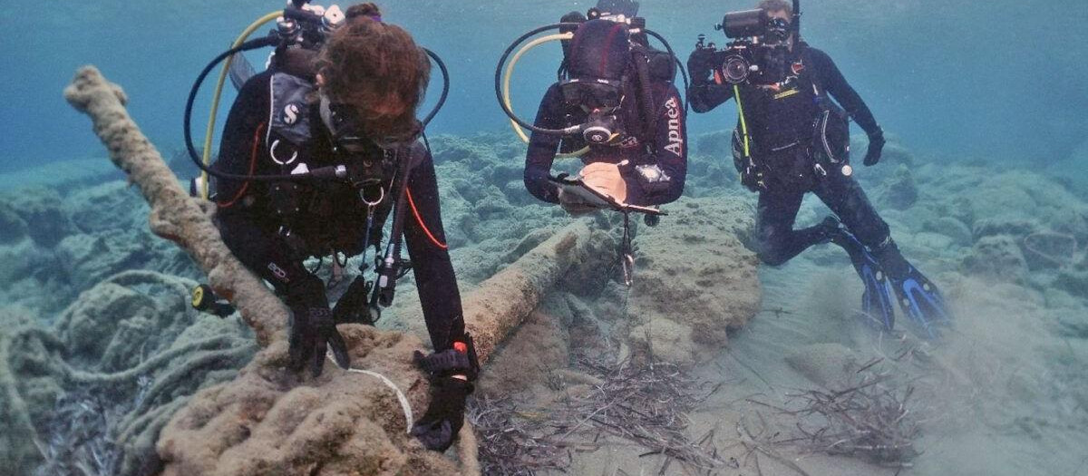 Un ancla de piedra del periodo arcaico descubierta alrededor de la isla de Kasos