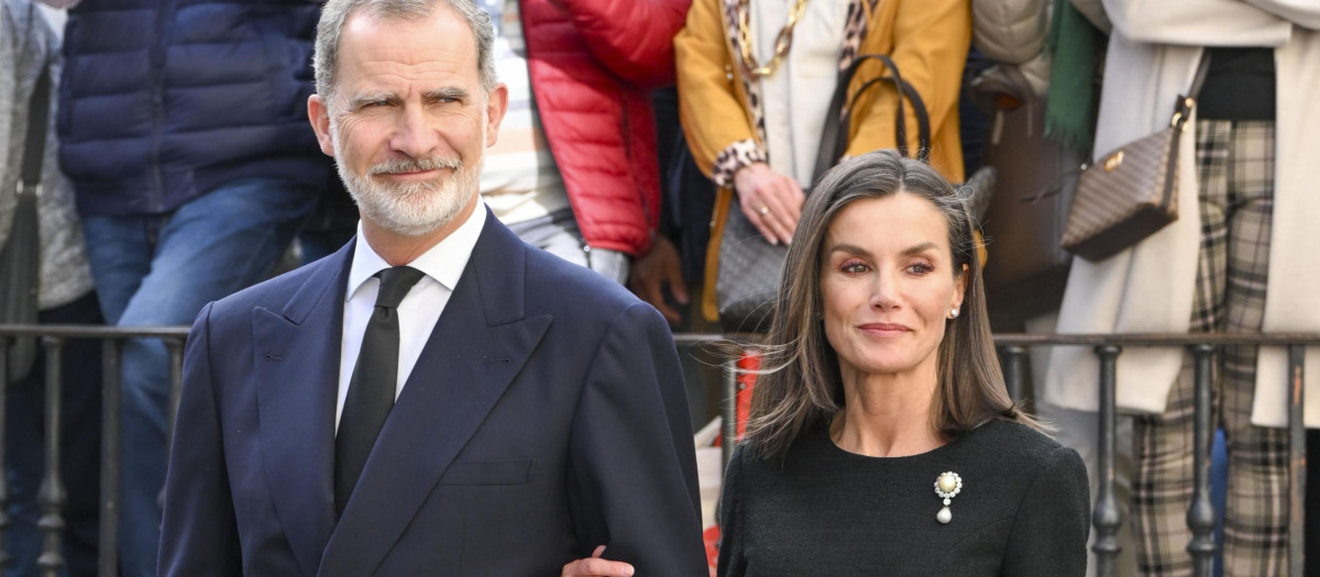 Felipe Letizia gomez acebo