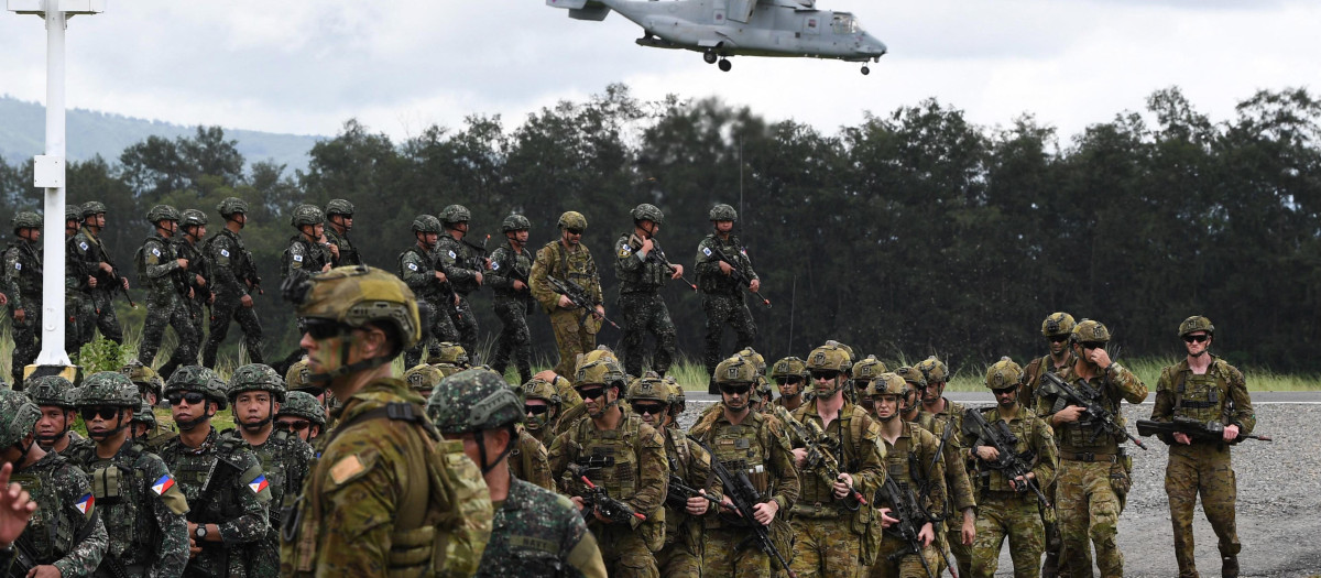 Marines de EE.UU. en una base filipina
