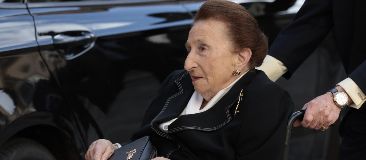 La Infanta Margarita en el funeral de Fernando Gómez Acebo