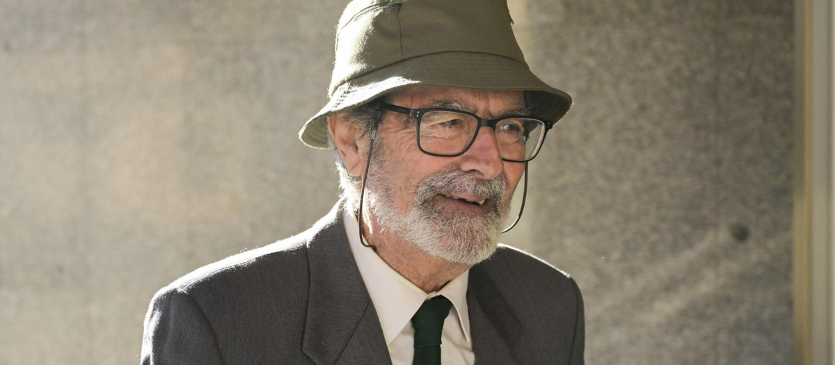 El librero José Lomas donde es juzgado por un tribunal popular por la muerte de Nelson David