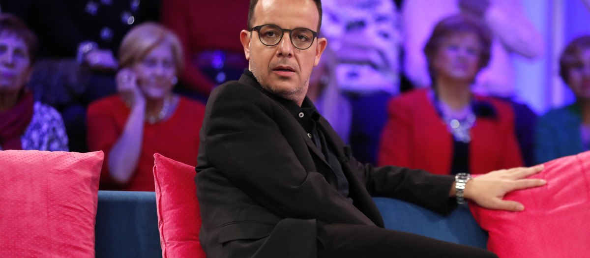 Ángel Llacer