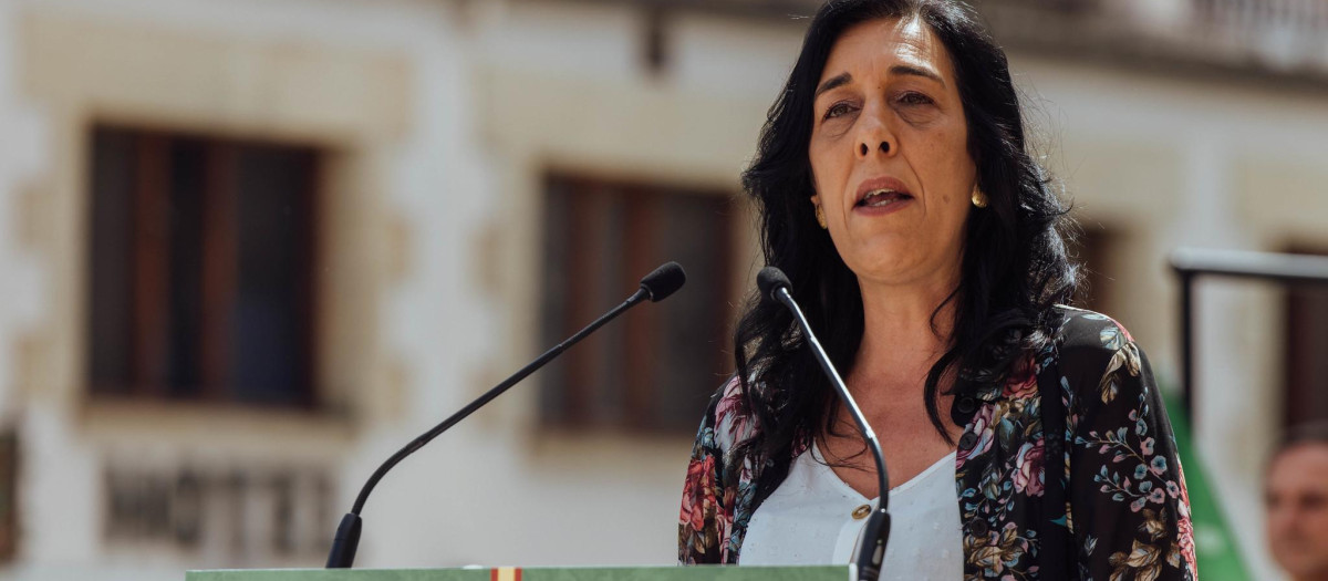 La candidata de Vox, Amaia Martínez, en un mitin electoral